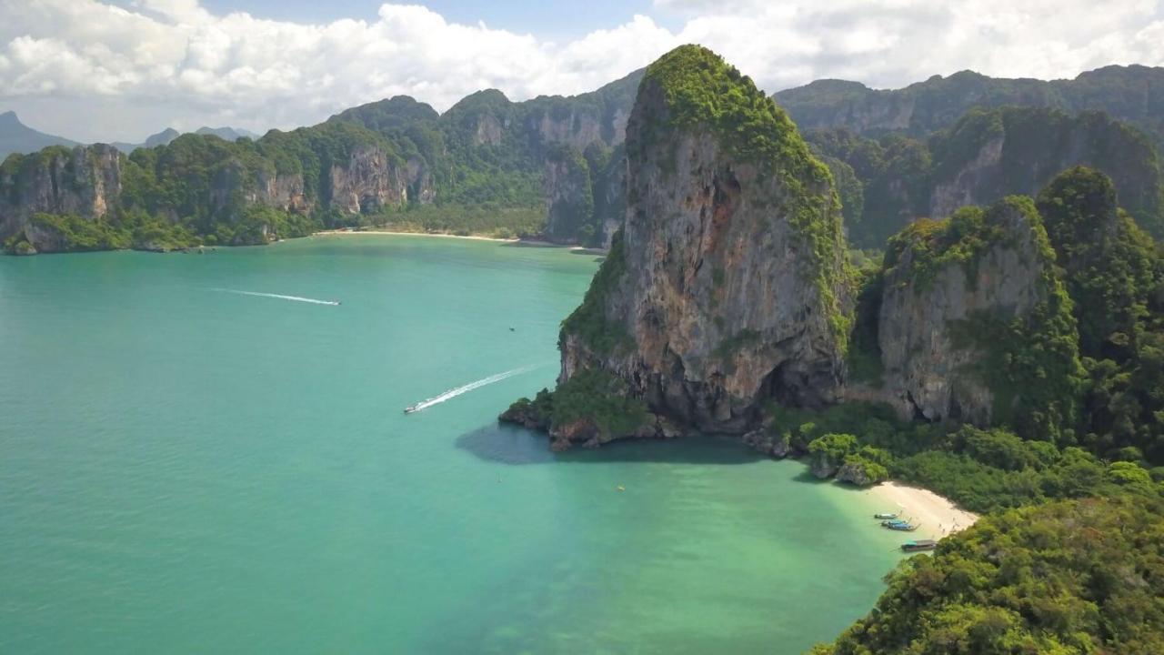 Monkey Hostel Ao Nang Eksteriør billede